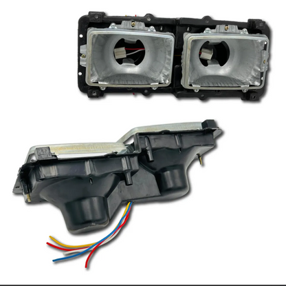 Porta Faro Freightliner 120 Reforzado Izquierdo/Derecho