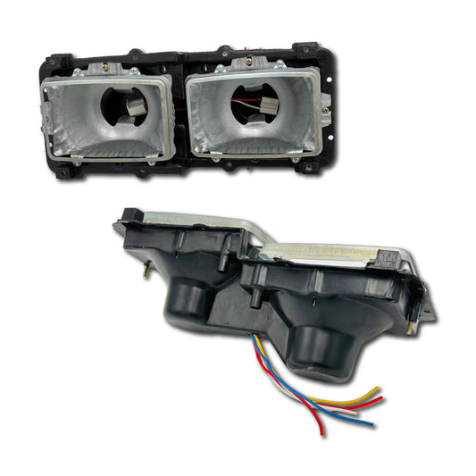 Porta Faro Freightliner 120 Reforzado Izquierdo/Derecho